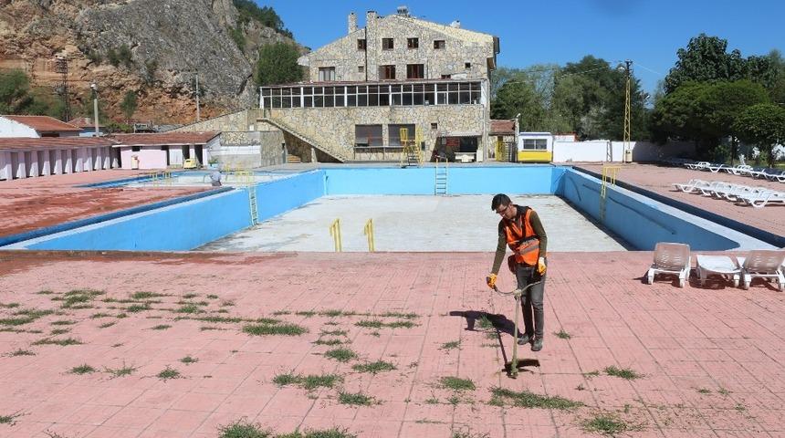 İn&ouml;n&uuml; Pınarbaşı havuzlarında kaptaj &ccedil;alışmaları tamamlandı