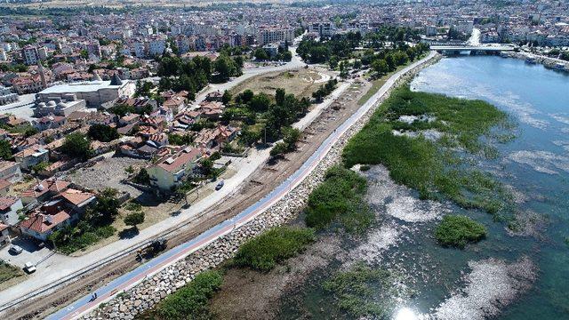 Beyşehir Gölü kıyı şeridinde düzenleme çalışmaları