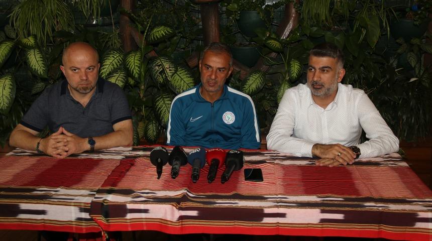 İsmail Kartal: Mevl&uuml;t Erdin&ccedil; ve Joseph Attamah ile ilgileniyoruz