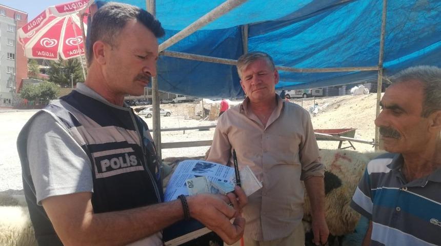 Polisten kurban satıcılarına sahte para uyarısı