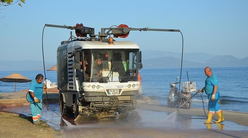 Kuşadası bayrama hazır
