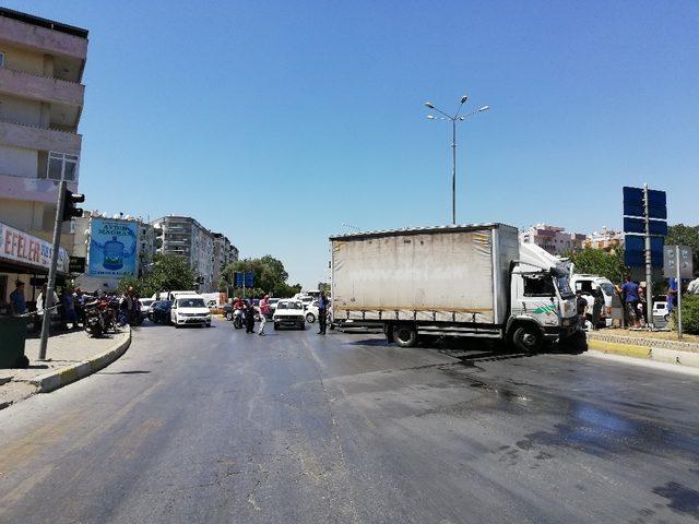 Kırmızı ışık ihlali kaza getirdi; 1 yaralı