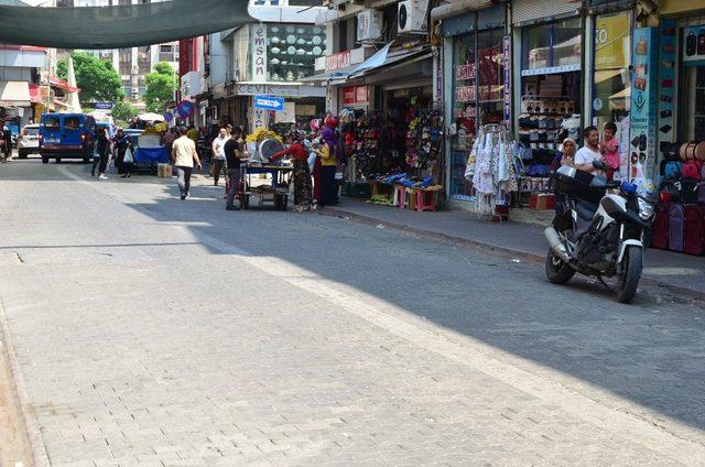 Esnaftan ceza yazan trafik polisine Hakkari’ye sürdürme tehdidi