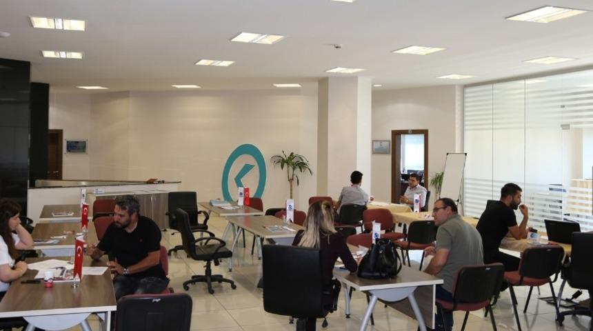 KAYSO, Proje Destek Ofisi ve Km.0 Dış Ticaret Eğitimleri ile Üyelerine Hizmet Vermeye Devam Ediyor