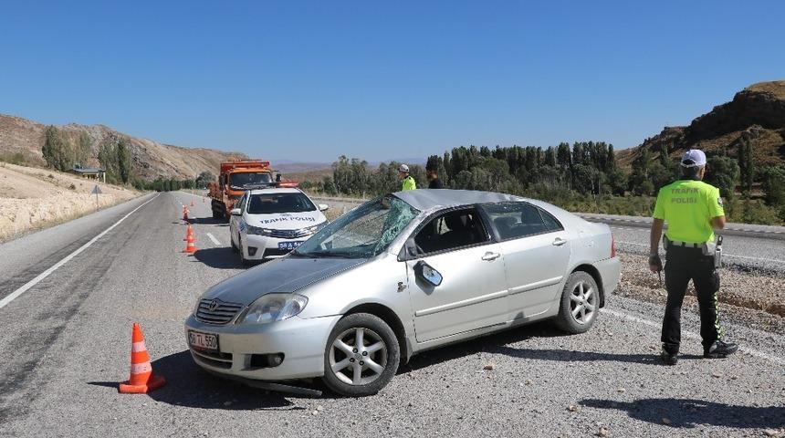 Sivas’ta trafik kazası: 2 yaralı