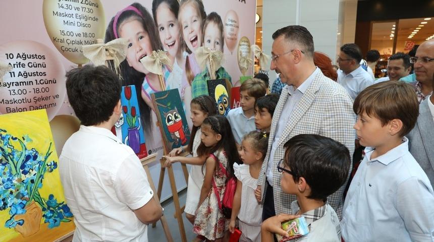 Paletimdeki Renkler Sergisi a&ccedil;ıldı