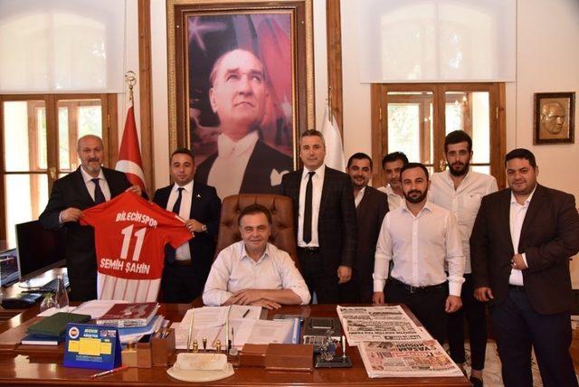 Bilecikspor’dan Başkan Şahin’e ziyaret