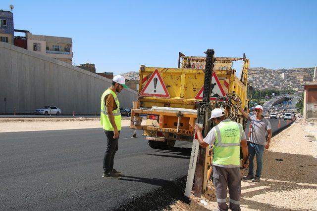 Karakoyun köprülü kavşağının asfalt çalışmaları tamamlandı