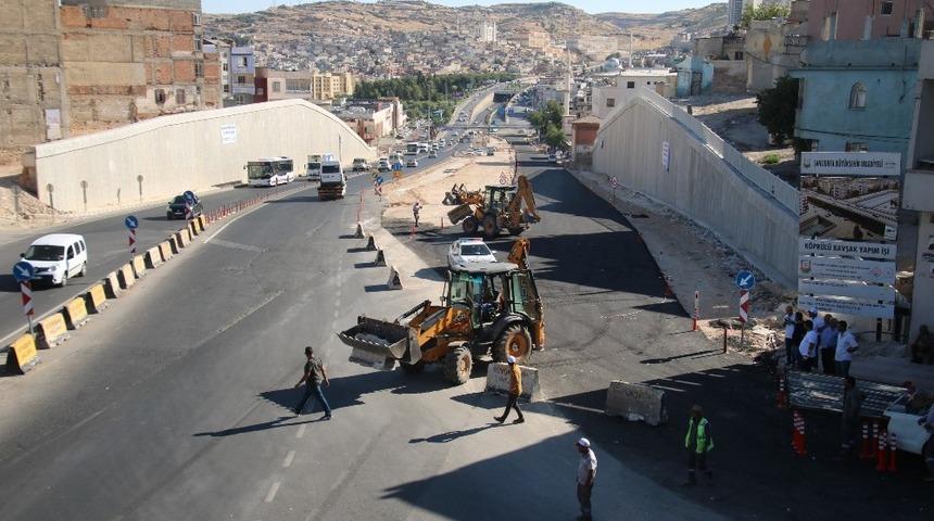 Karakoyun köprülü kavşağının asfalt çalışmaları tamamlandı
