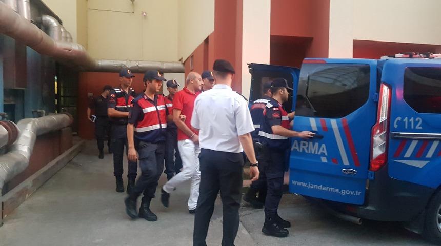 Kafeye bomba atmışlardı! Karar verildi