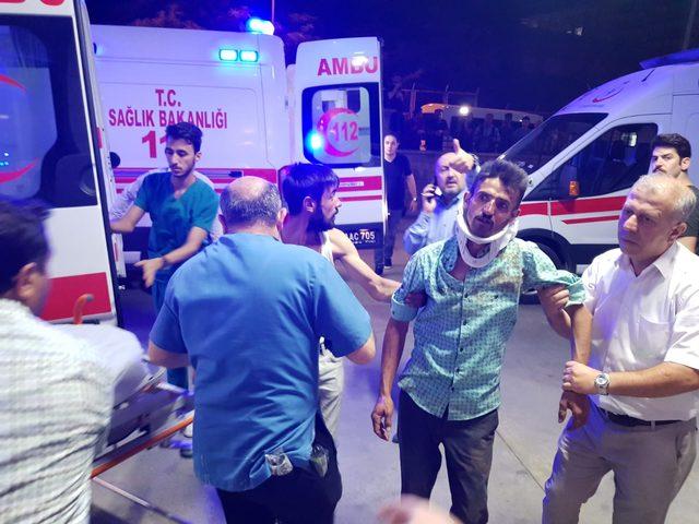 Siirt'te yolcu minibüsü devrildi: 1'i çocuk 2 ölü, 10 yaralı