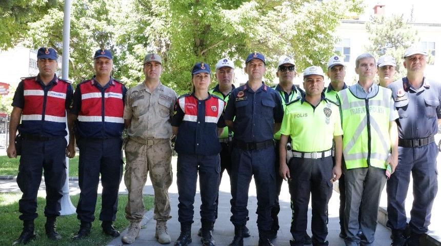 Trafikte "Kemerin ses getirsin" projesi