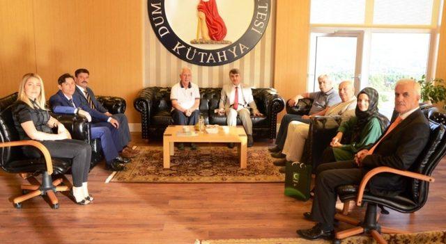 Kütahya Yeşilay’dan Rektör Uysal’a ziyaret