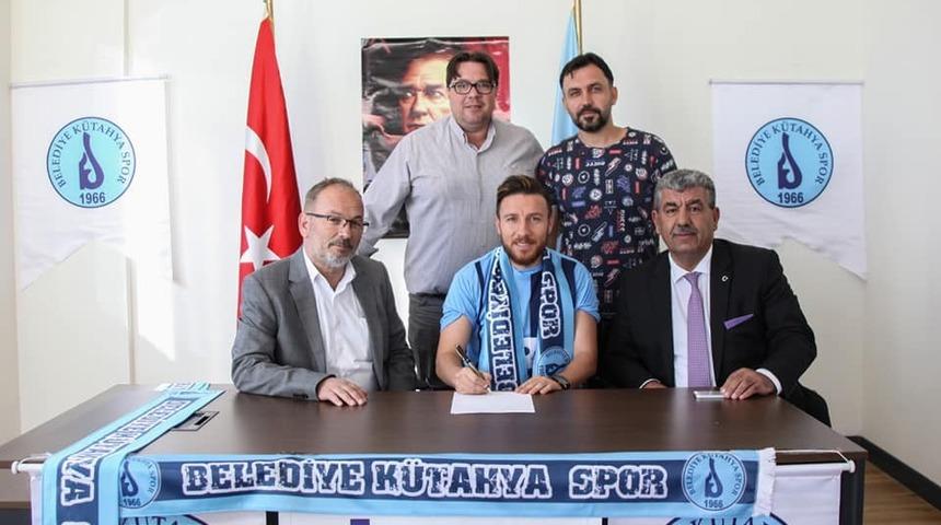 Belediye K&uuml;tahyaspor transfere doymuyor