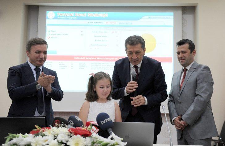 20 bin sözleşmeli öğretmenin ataması gerçekleşti