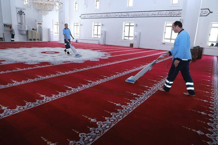 Şehitkamil’deki camiler bayram namazına hazır G3