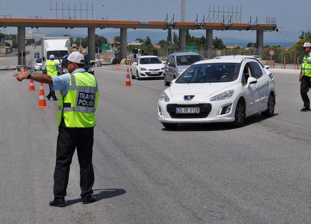 İzmir'in turistik bölgelerinde bayram denetimleri