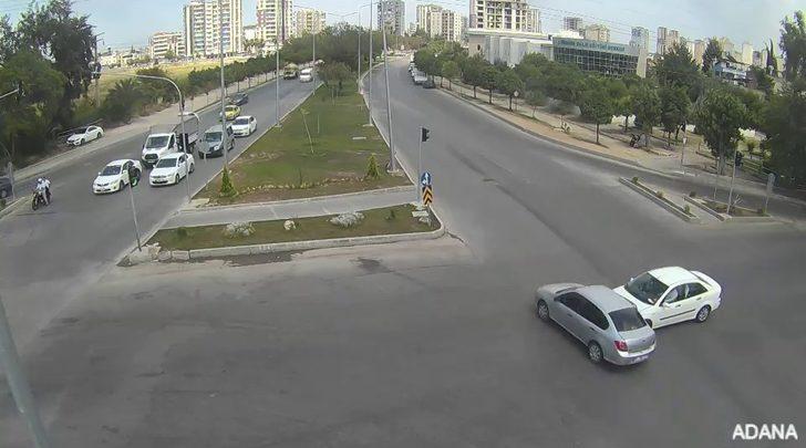 Adana'da akılalmaz kaza! Duran araba adama çarptı G2