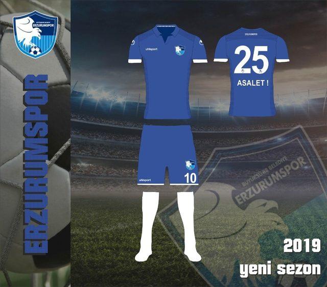 BB Erzurumspor yeni sezon formalarını tanıttı