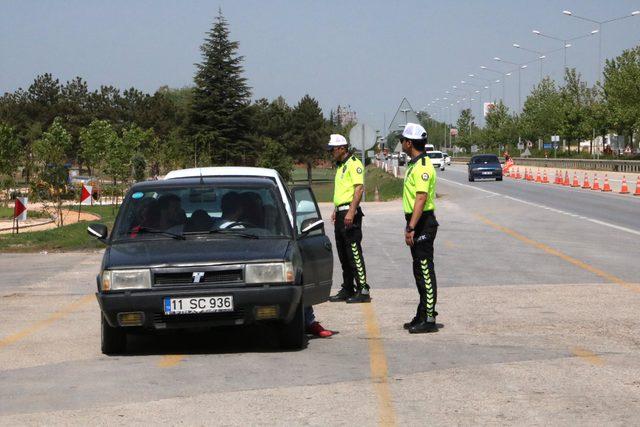 ‘Kazaların başlıca sebepleri aşırı hız ve dikkatsizlik’