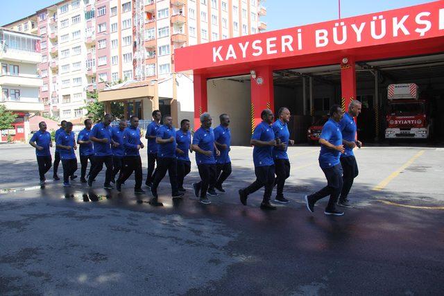 İtfaiye erleri mesaiye sporla başlıyor