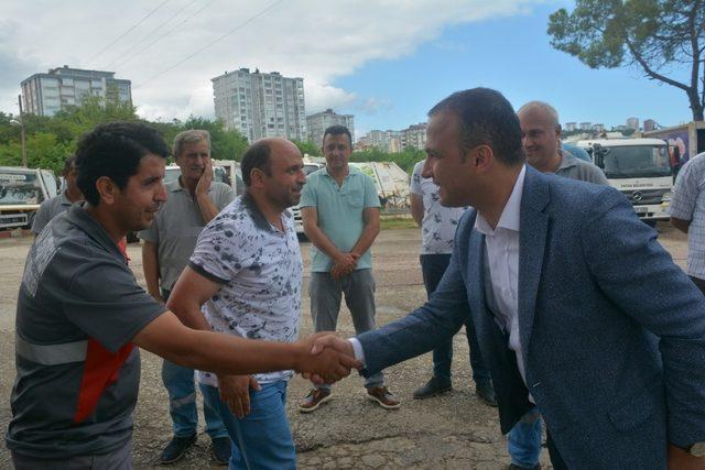 Başkan Kibar ve temizlik işçileri aynı kahvaltı sofrasında