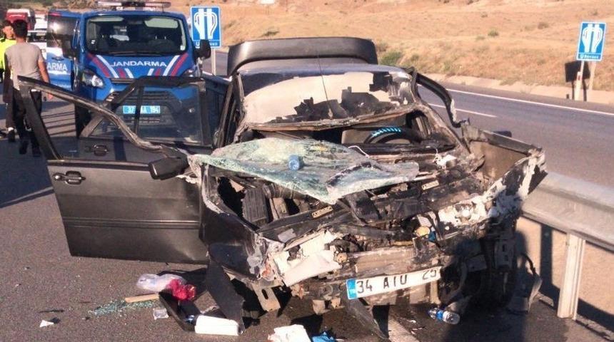 Kastamomonu&rsquo;da bayram tatili yolunda kaza: 2&lsquo;si ağır 6 yaralı