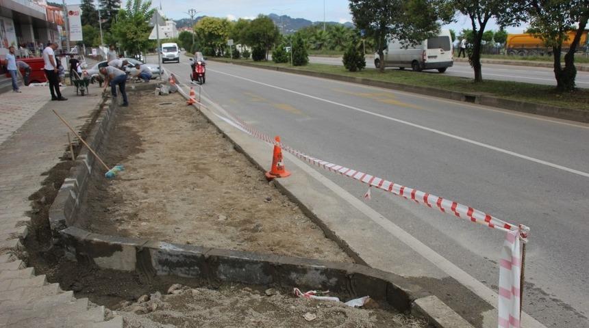 Belediyeden dolmuş durağı &ccedil;alışması
