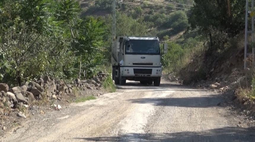 Hasan Dağı&rsquo;nda asfaltlama &ccedil;alışması başladı