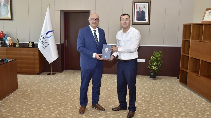 Memur-Sen&rsquo;den Ata&ccedil;&rsquo;a hayırlı olsun ziyareti