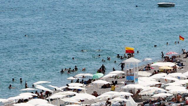 Büyükşehir Belediyesi’nden Konyaaltı sahili açıklaması