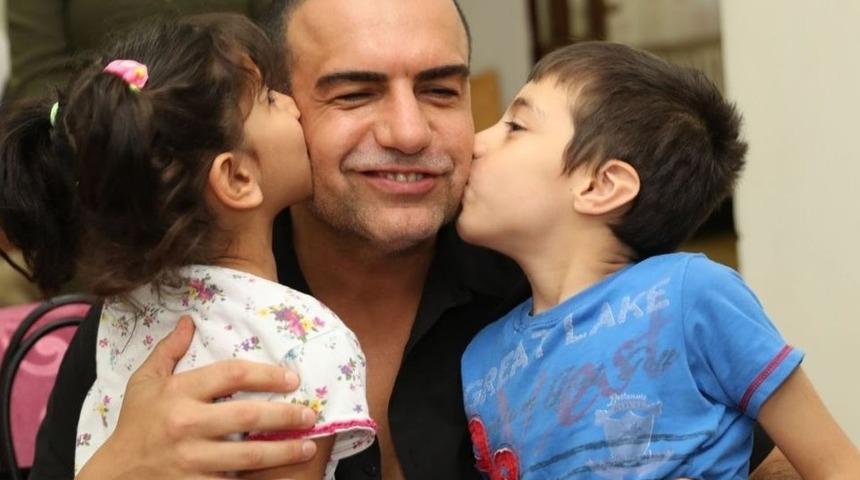 Ses sanat&ccedil;ısı Berdan Mardini, &rsquo;Musa Cihaner &Ccedil;ocuk Evleri&rsquo;nde, koruma altındaki &ccedil;ocukları unutmadı