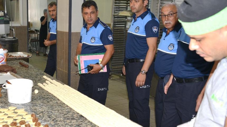 Akdeniz Zabıtasından bayram &ouml;ncesi denetim