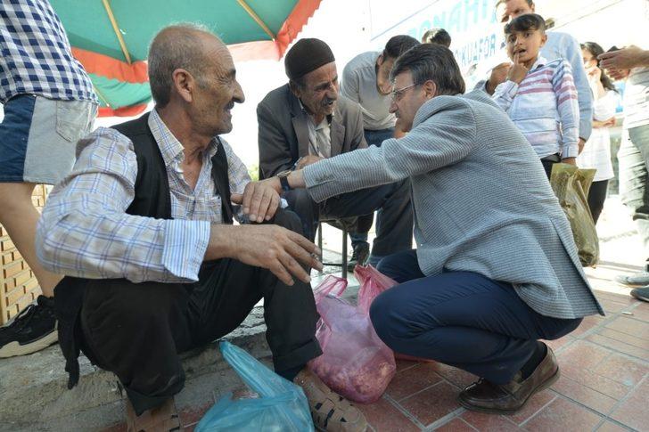 AK Parti yönetiminden esnafa bayram ziyareti G4