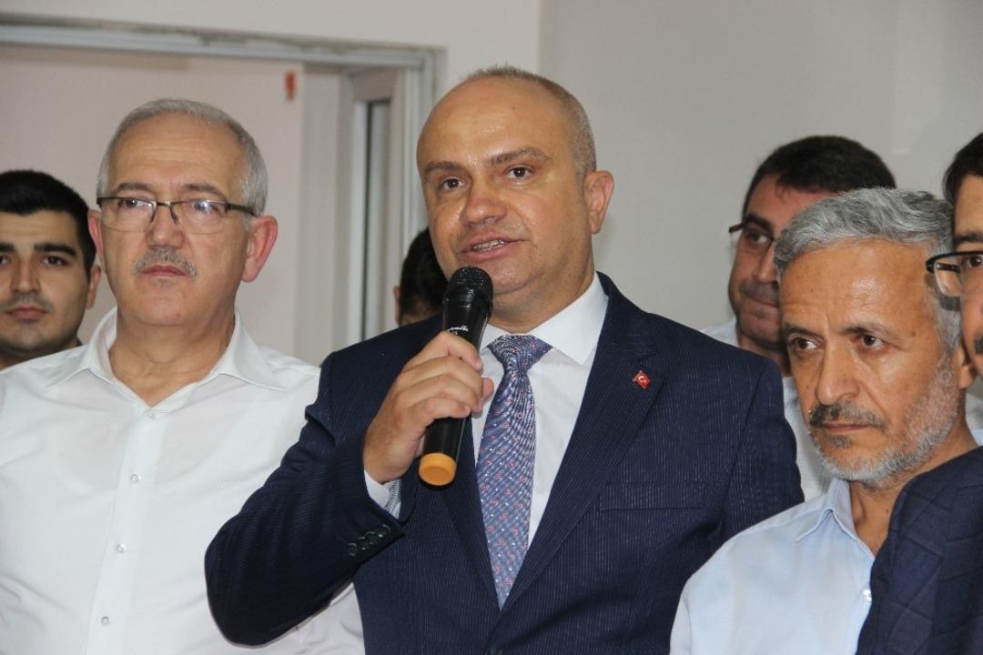 AK Parti Manisa Teşkilatında erken bayramlaşma