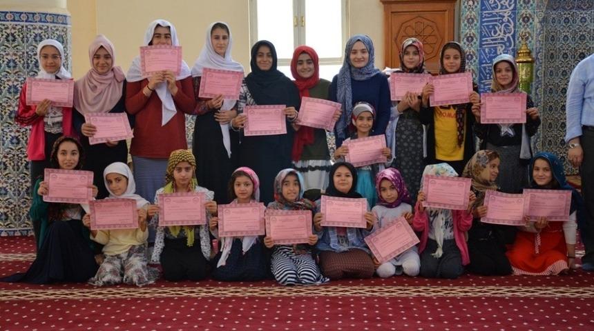 Silopi&rsquo;de binlerce &ccedil;ocuk eğlenerek dinini &ouml;ğrendi