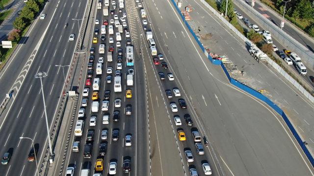 İstanbul'da bayram tatili trafiği yoğunluğu