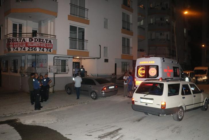 Trans bireyin evinde yakaladığı babasını bıçaklayarak öldürdü G3