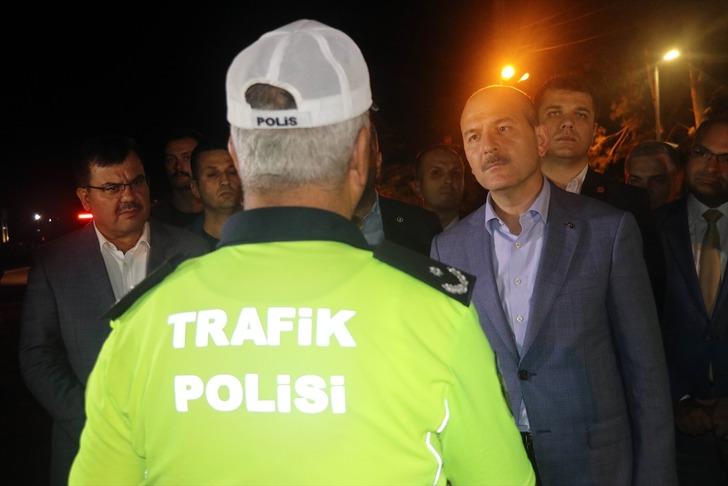 İçişleri Bakanı Soylu trafik denetimine katıldı G2