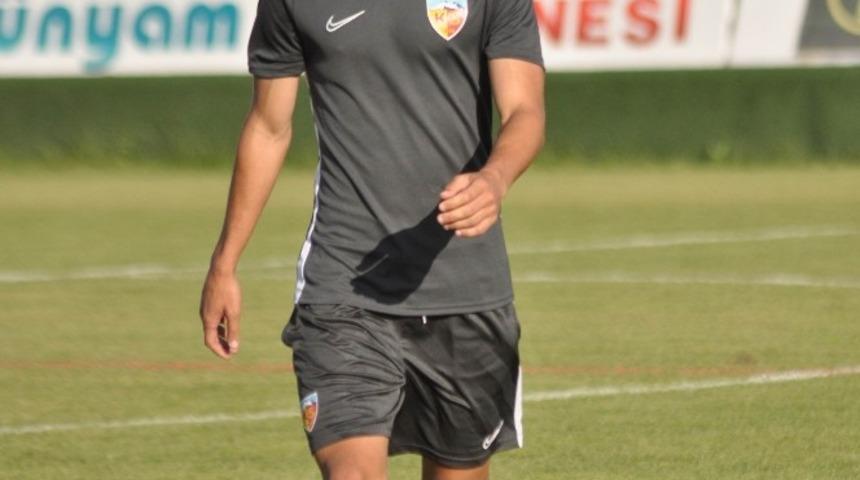 Emre Demir, U17 Milli takıma davet edildi