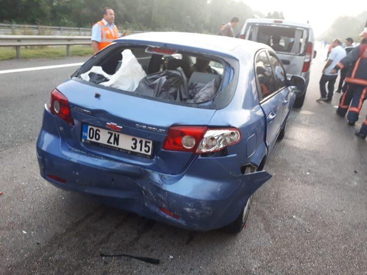 TEM otoyolunda zincirleme trafik kazası! Yaralılar var G3