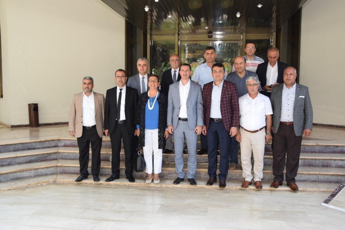 TİGEM Genel M&uuml;d&uuml;r&uuml; Işıkgece, Ceylanpınar&rsquo;da