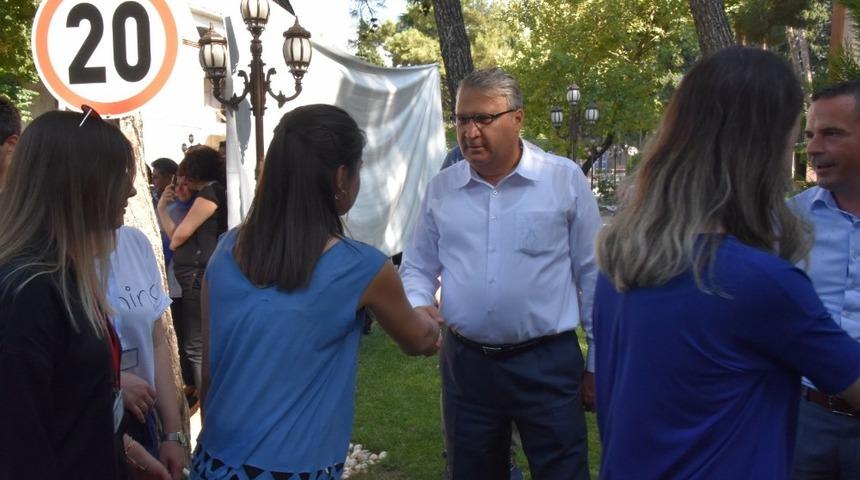 Başkan &Ccedil;er&ccedil;i personeliyle bayramlaştı