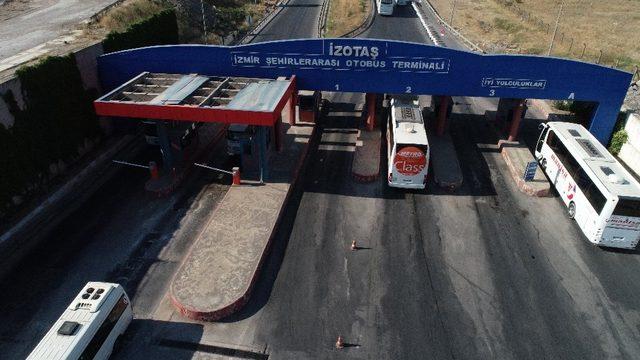 İzmir Otogarında bayram yoğunluğu