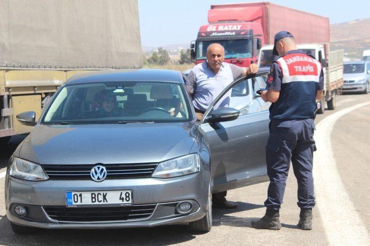 Jandarmadan sürücülere broşürlü uyarı G4