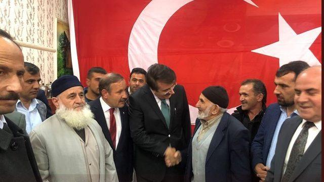 Aydemir: ‘Hak bizi ‘Tekbir’ ufkunda daim kılsın’