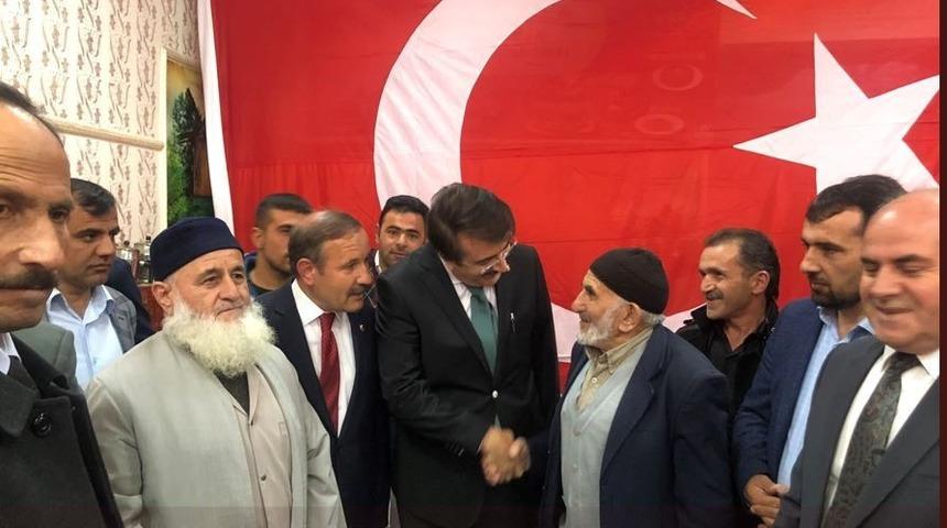 Aydemir: &lsquo;Hak bizi &lsquo;Tekbir&rsquo; ufkunda daim kılsın&rsquo;