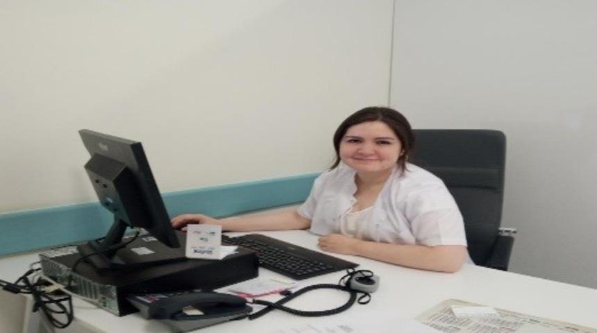 Boyabat’ta cildiye uzmanı göreve başladı