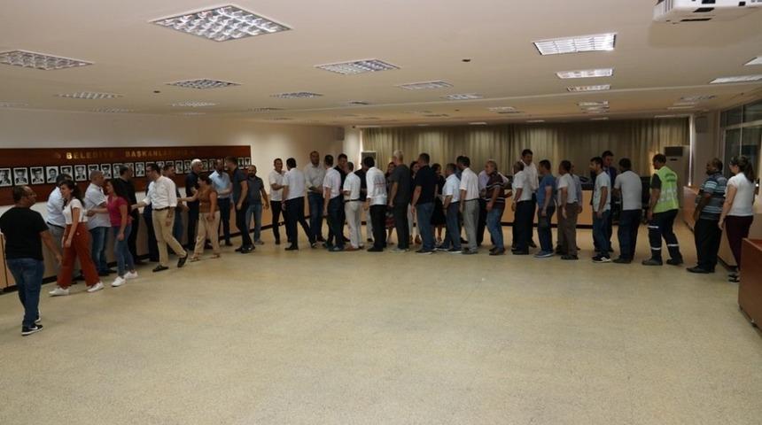 &Ccedil;orlu&rsquo;da belediye personeli bayramlaştı