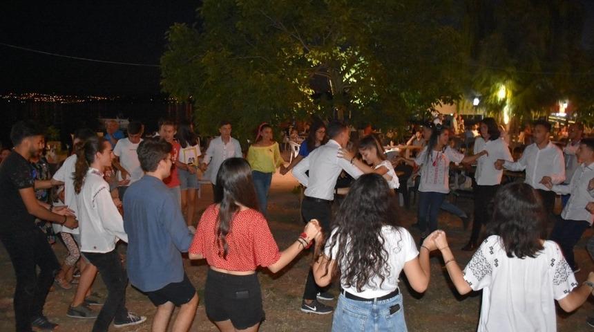 Rumen &ouml;ğrenciler Sinop&rsquo;a veda etti